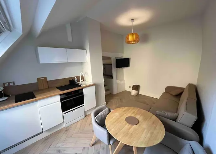 Hypercentre T2 Apartment *